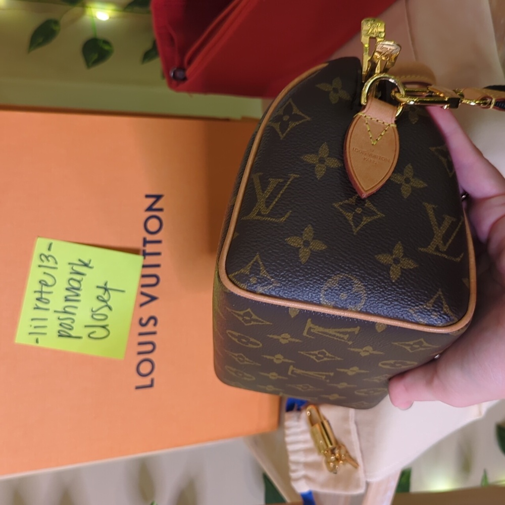 Louis Vuitton Speedy 20 Bandouliere With Strap and Coin Pouch - Picture 10 of 16
